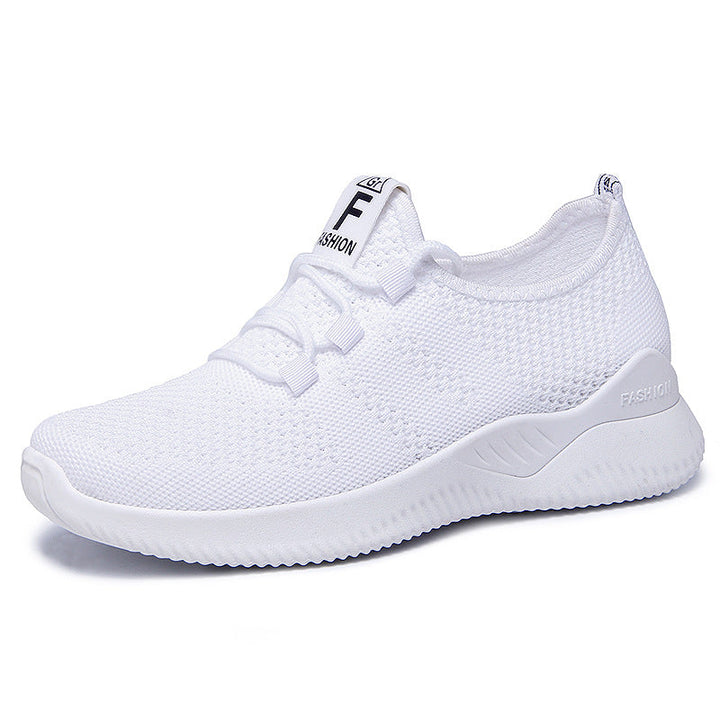 Sneakersy wsuwane unisex pokazane w pełnym ujęciu