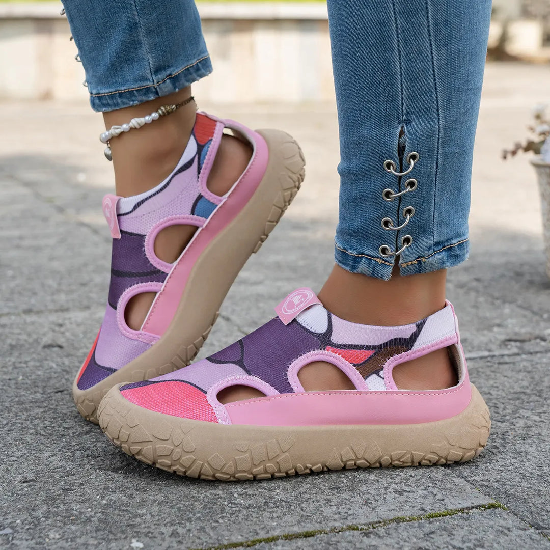 Sneakersy z wygodnym wnętrzem i dopasowanym fasonem