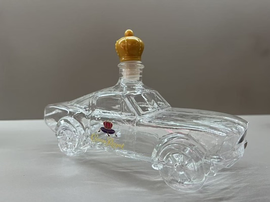 Szklana Karafka Do Whisky W Kształcie Klasycznego Samochodu Na Prezent