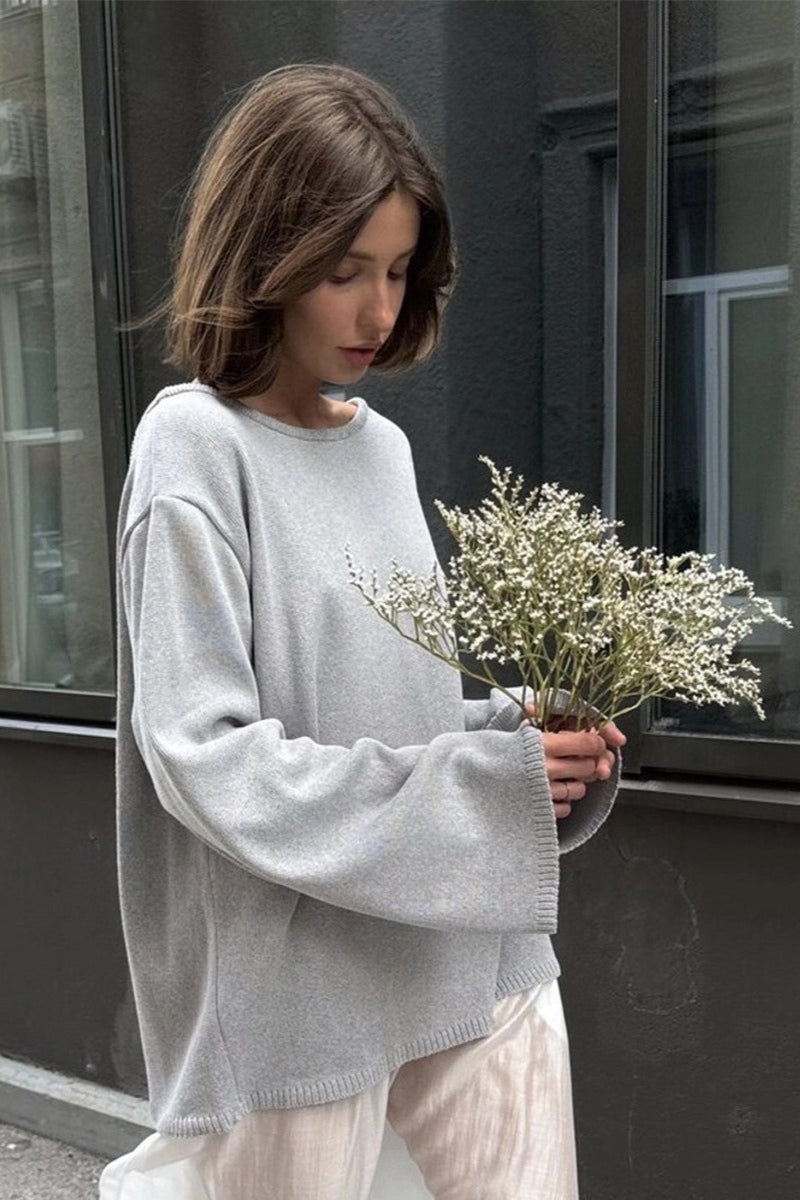 Damski sweter dzianinowy z odkrytymi plecami