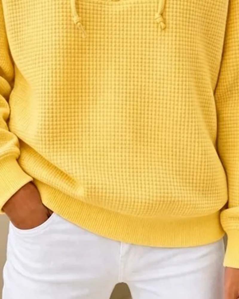 Bluza Wafelio w codziennej stylizacji casual na cały dzień