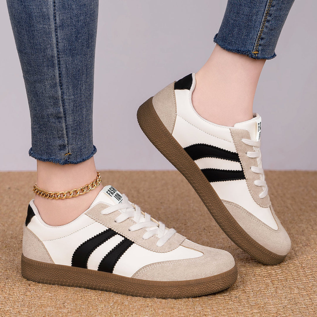 Męskie sneakersy retro z zamszową i tekstylną cholewką