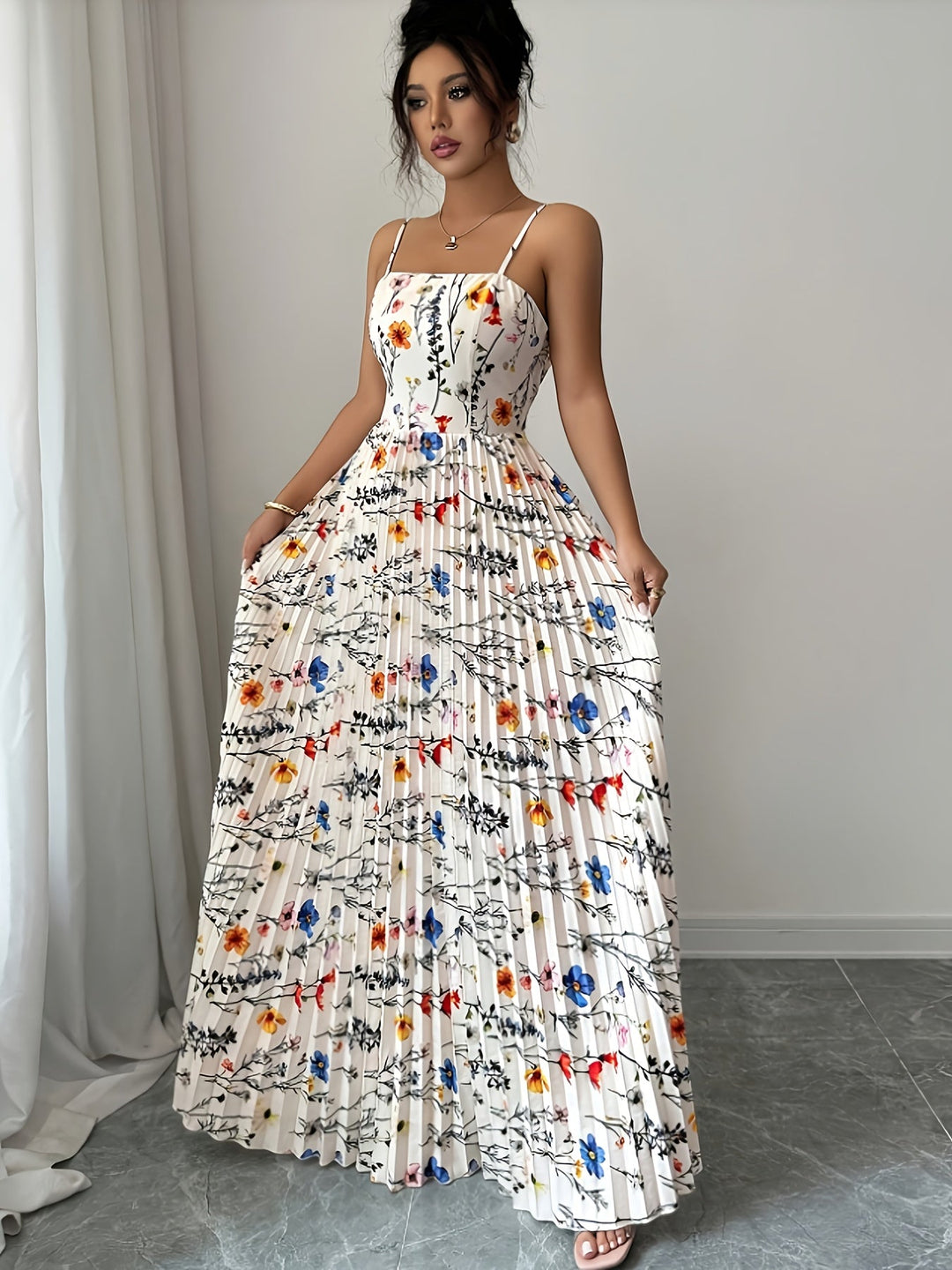 Rosalina | Kwiatowa Sukienka Maxi W Wakacyjnym Stylu