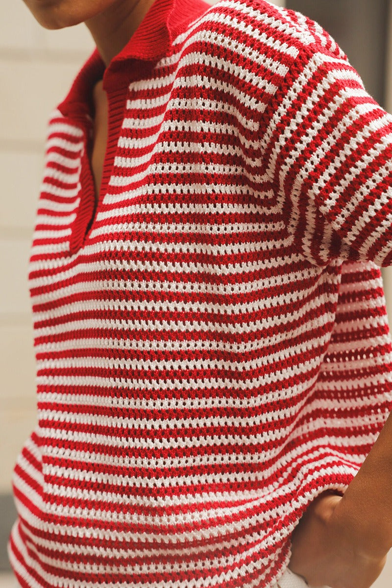 Sweter W Paski Z Krótkim Rękawem I Kołnierzykiem Polo