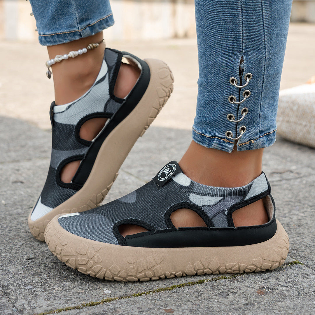 Sneakersy do codziennego użytku – widok z góry