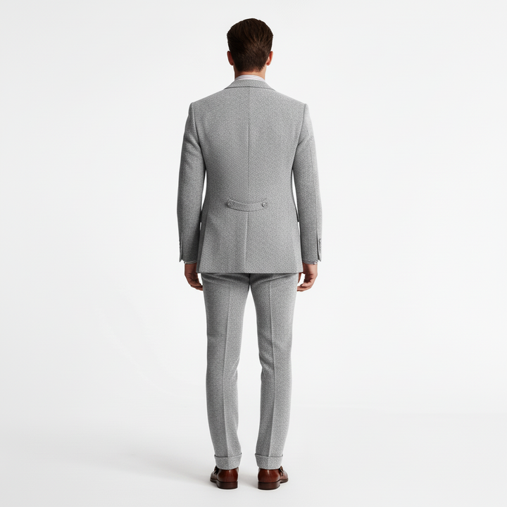 Garnitur Męski Trzyczęściowy w Klasycznym Stylu