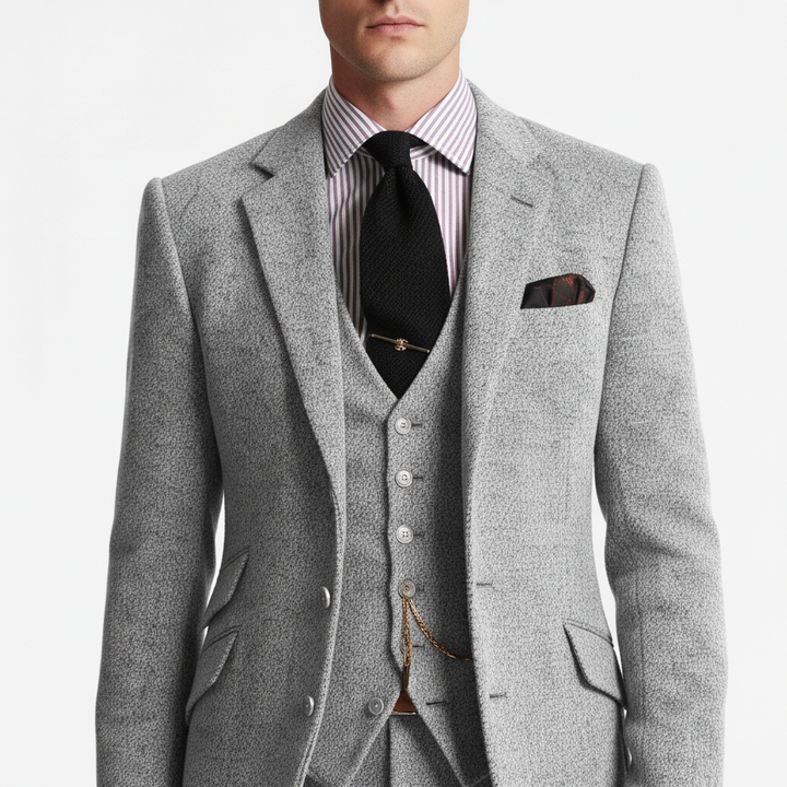 Garnitur Męski Trzyczęściowy w Klasycznym Stylu