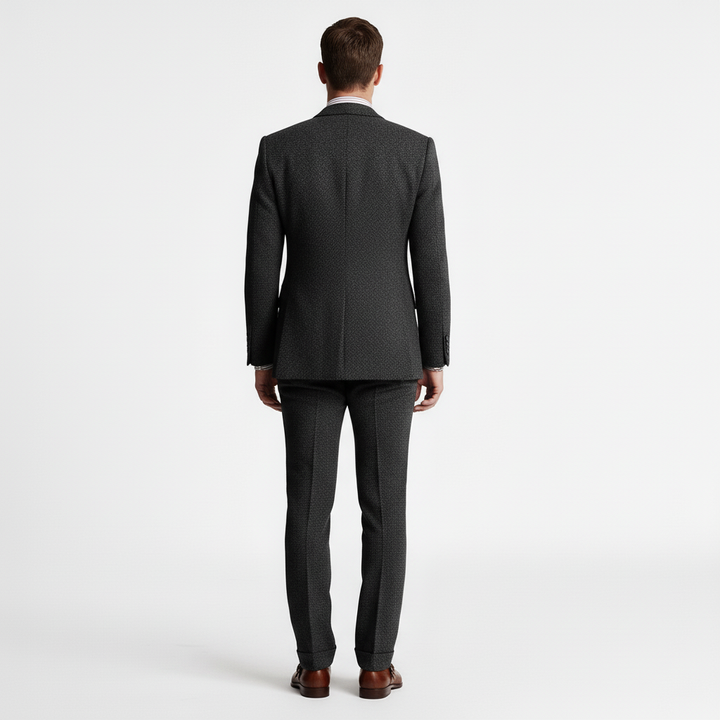 Garnitur Męski Trzyczęściowy w Klasycznym Stylu