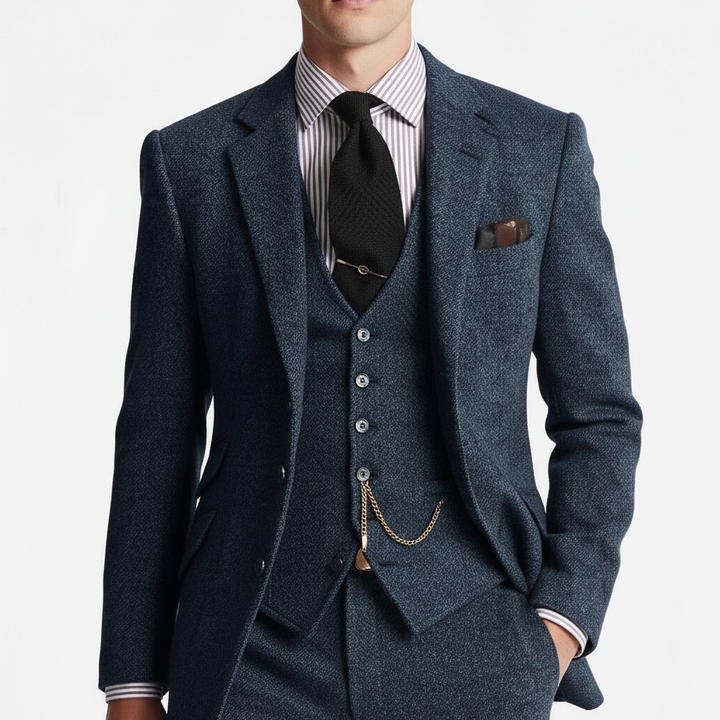 Garnitur Męski Trzyczęściowy w Klasycznym Stylu