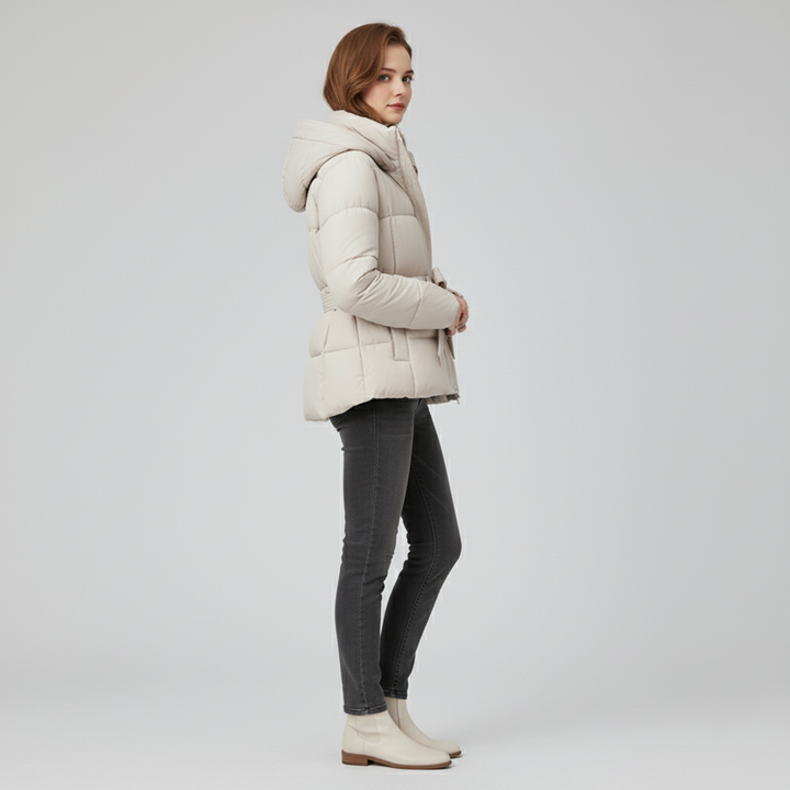 Damska Pikowana Kurtka z Kapturem i Paskiem