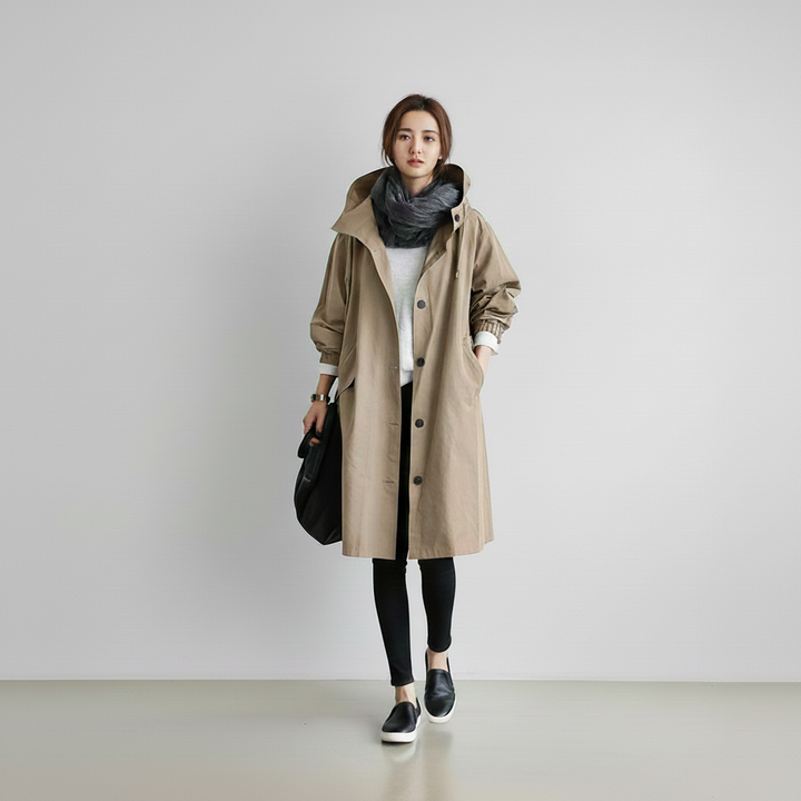 Trencz Damski z Kapturem w Klasycznej Formie