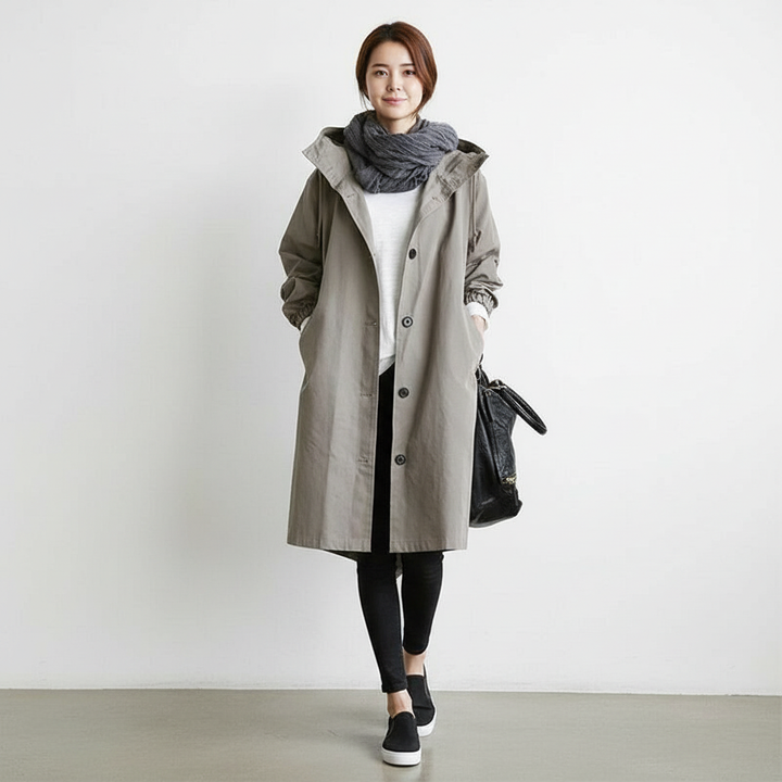 Trencz Damski z Kapturem w Klasycznej Formie