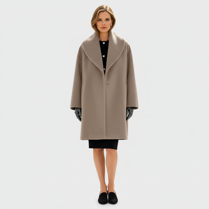 Płaszcz Damski Oversize z Szerokim Kołnierzem