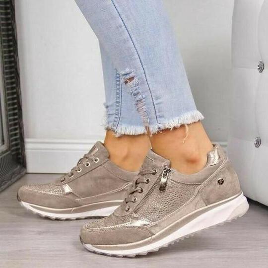 Widok boczny wygodnych sneakersów ortopedycznych z zamkiem