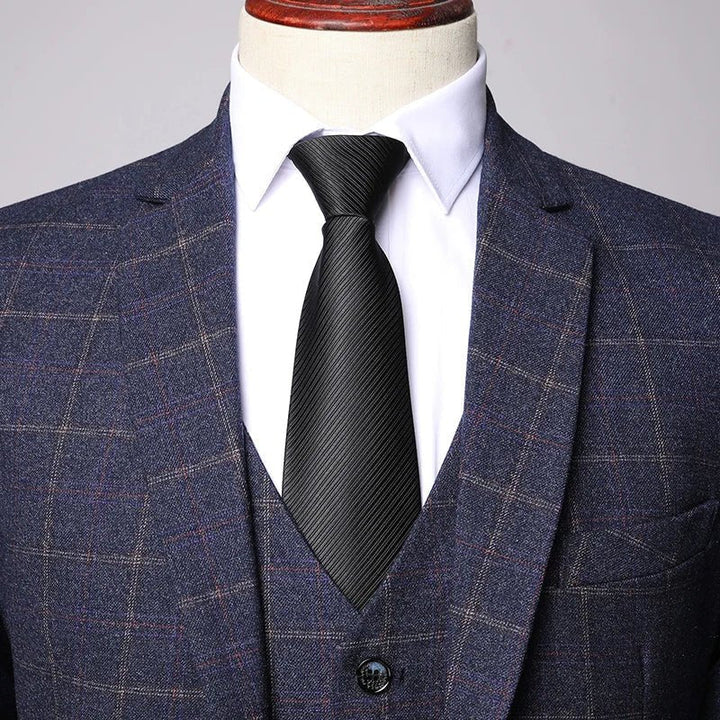 Sebastian | Trzyczęściowy Garnitur W Kratę Windowpane